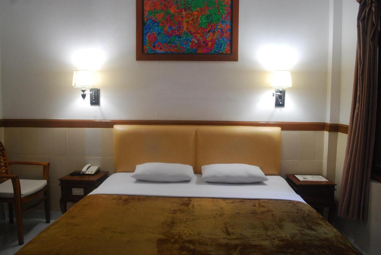Hotel Sorga Cottages Kuta  Bilik gambar