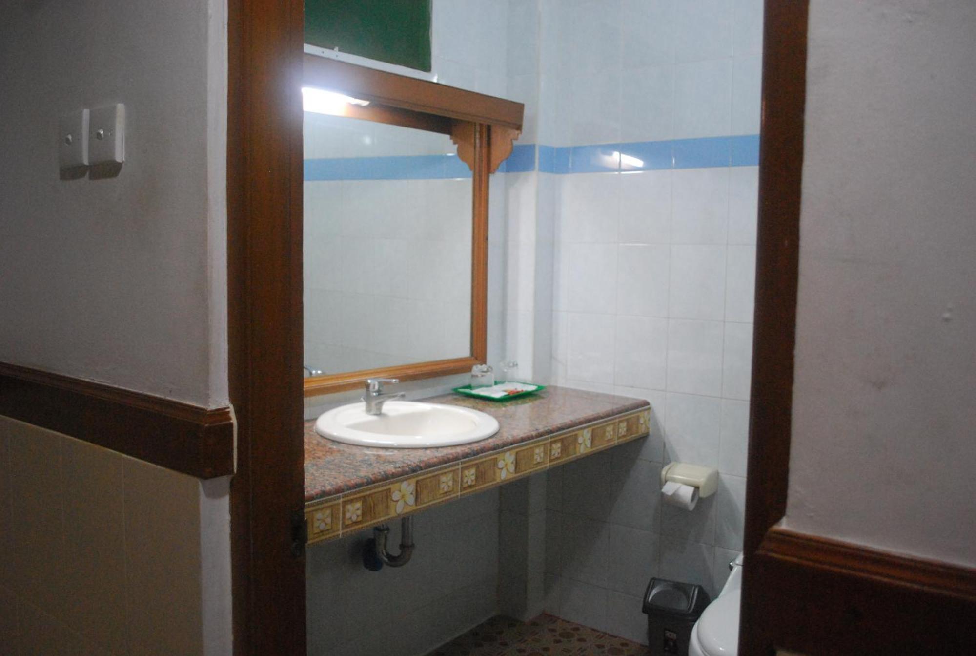 Hotel Sorga Cottages Kuta  Bilik gambar