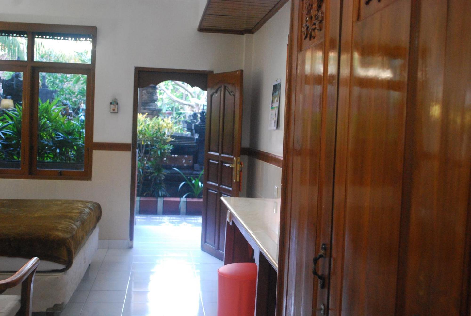 Hotel Sorga Cottages Kuta  Bilik gambar